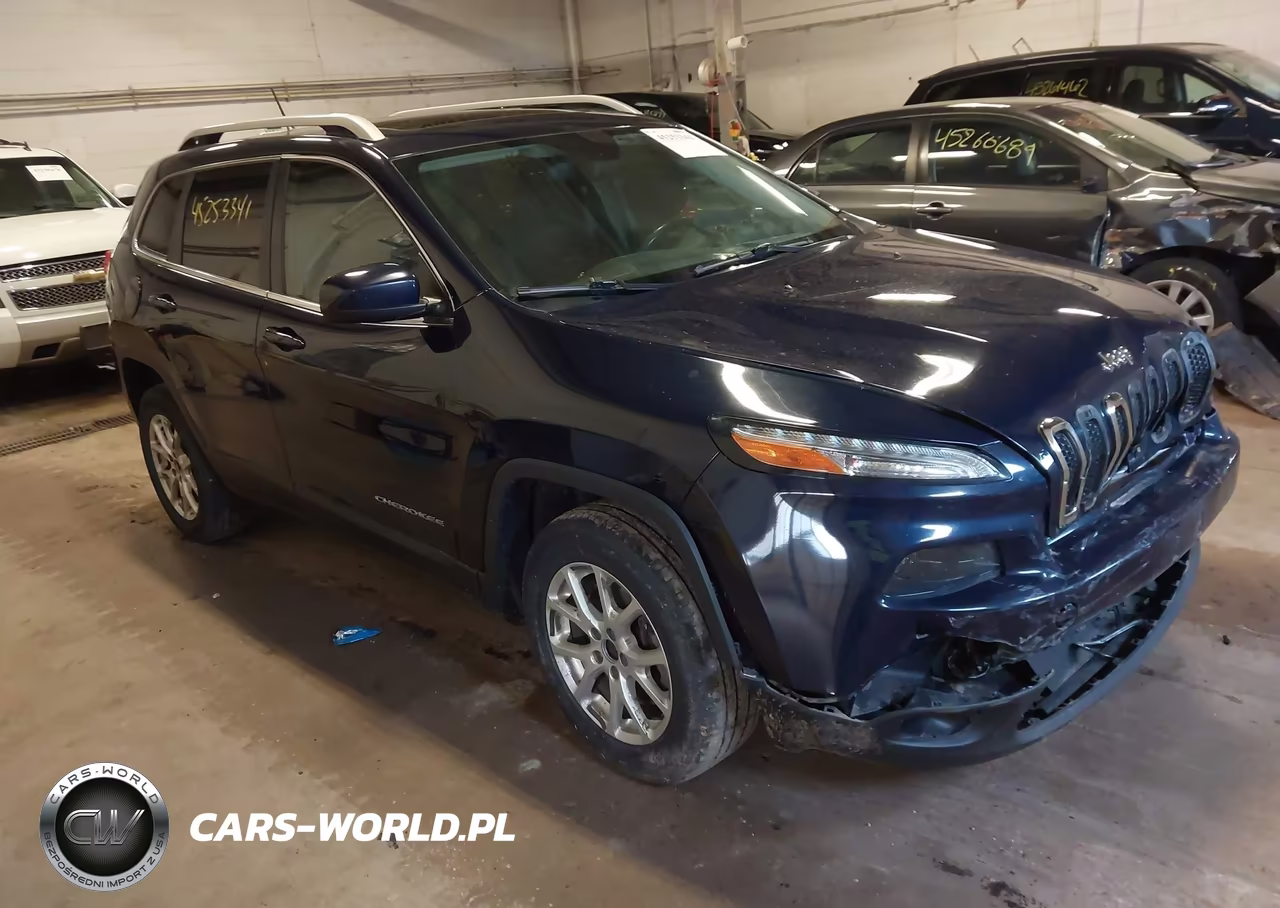 2015 Jeep Cherokee Latitude – zdjęcie 1 z 16