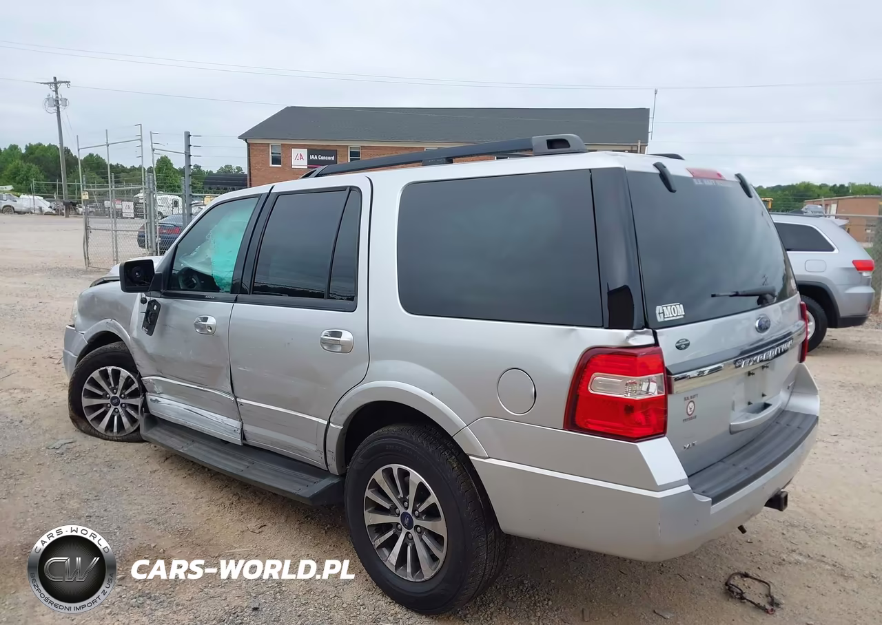 2017 Ford Expedition Xlt VIN:1FMJU1JT4HEA39661 - 3