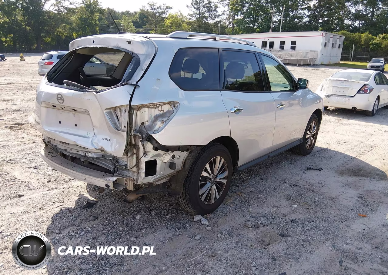2018 Nissan Pathfinder S VIN:5N1DR2MM9JC652529 - 4