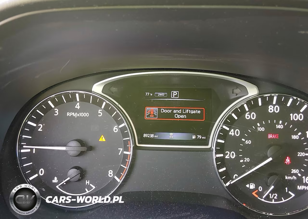 2018 Nissan Pathfinder S VIN:5N1DR2MM9JC652529 - 7