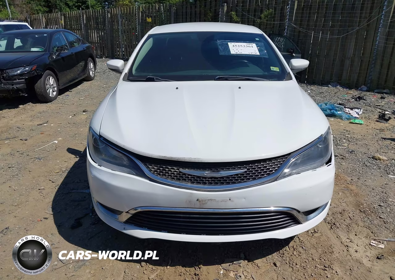 2015 Chrysler 200 Limited VIN:1C3CCCAB0FN658102 - 6