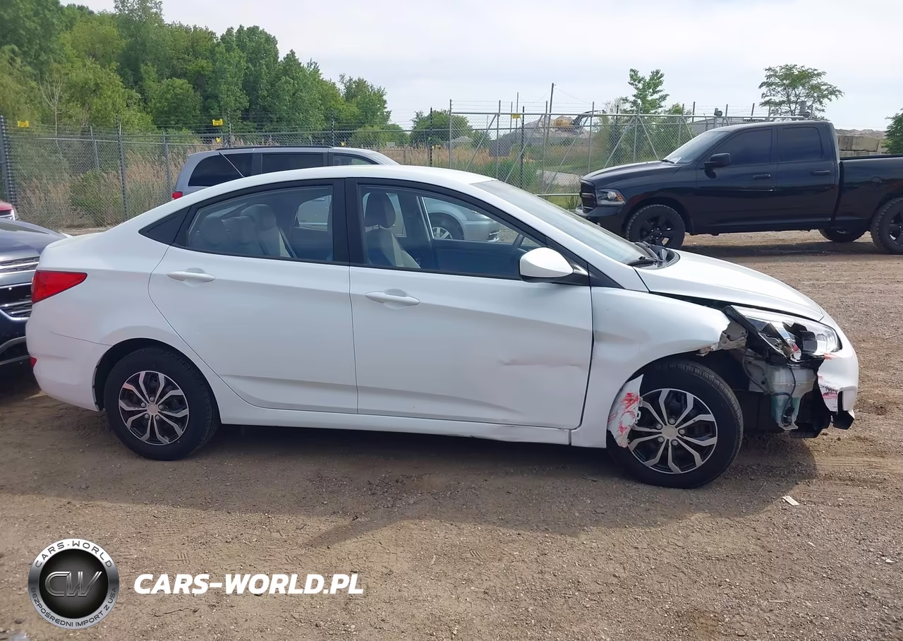 2015 Hyundai Accent Gls VIN:KMHCT4AE7FU876759 - 13