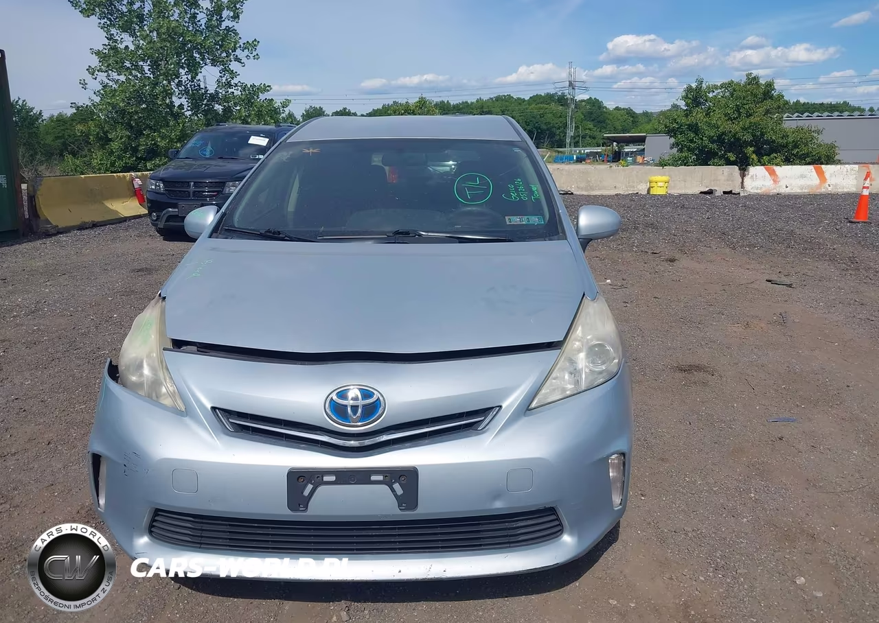 2013 Toyota Prius V Three VIN:JTDZN3EU3D3259026 - 12