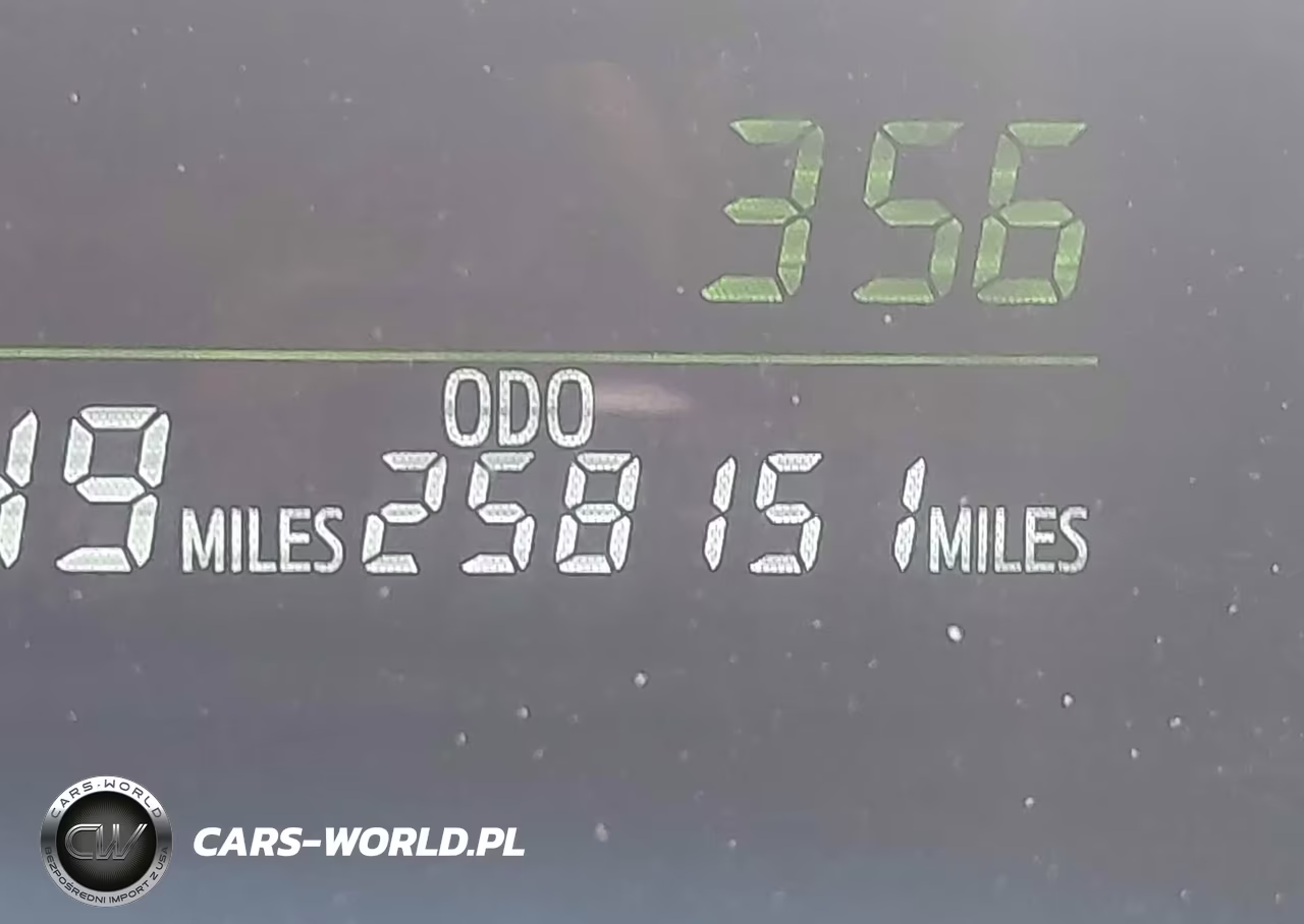 2013 Toyota Prius V Three VIN:JTDZN3EU3D3259026 - 15
