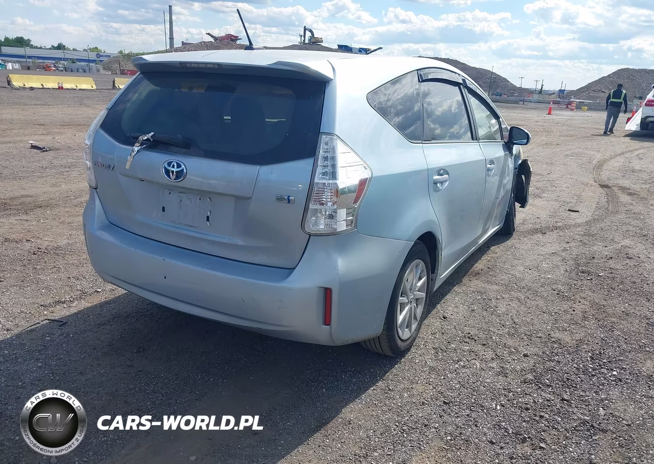 2013 Toyota Prius V Three VIN:JTDZN3EU3D3259026 - 4