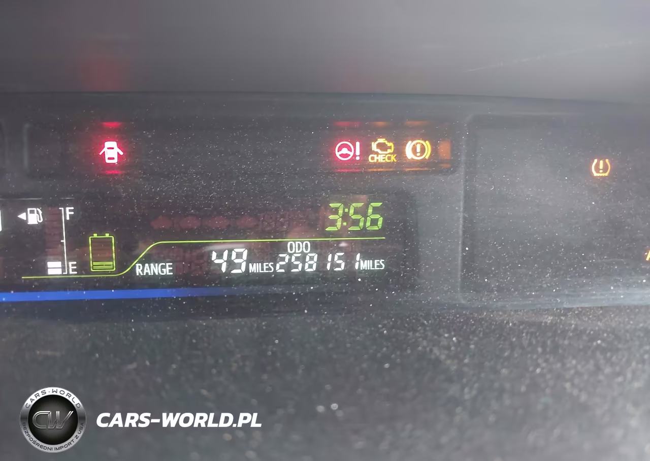 2013 Toyota Prius V Three VIN:JTDZN3EU3D3259026 - 7