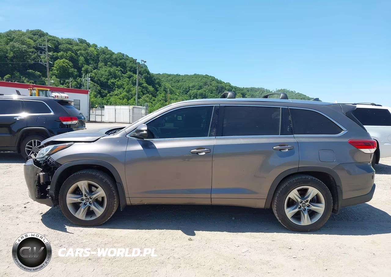 2017 Toyota Highlander Limited VIN:5TDDZRFH2HS416147 - 14