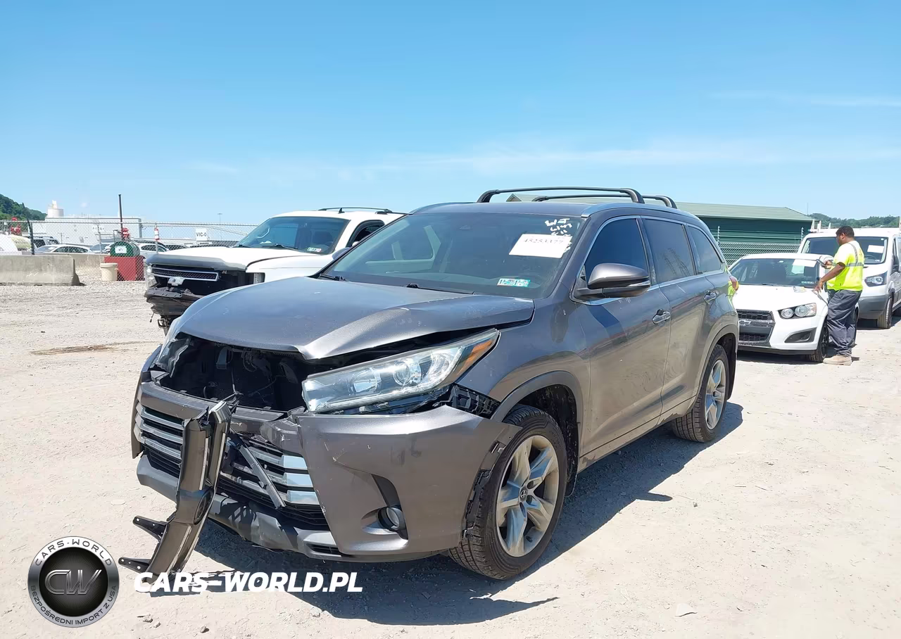 2017 Toyota Highlander Limited VIN:5TDDZRFH2HS416147 - 2