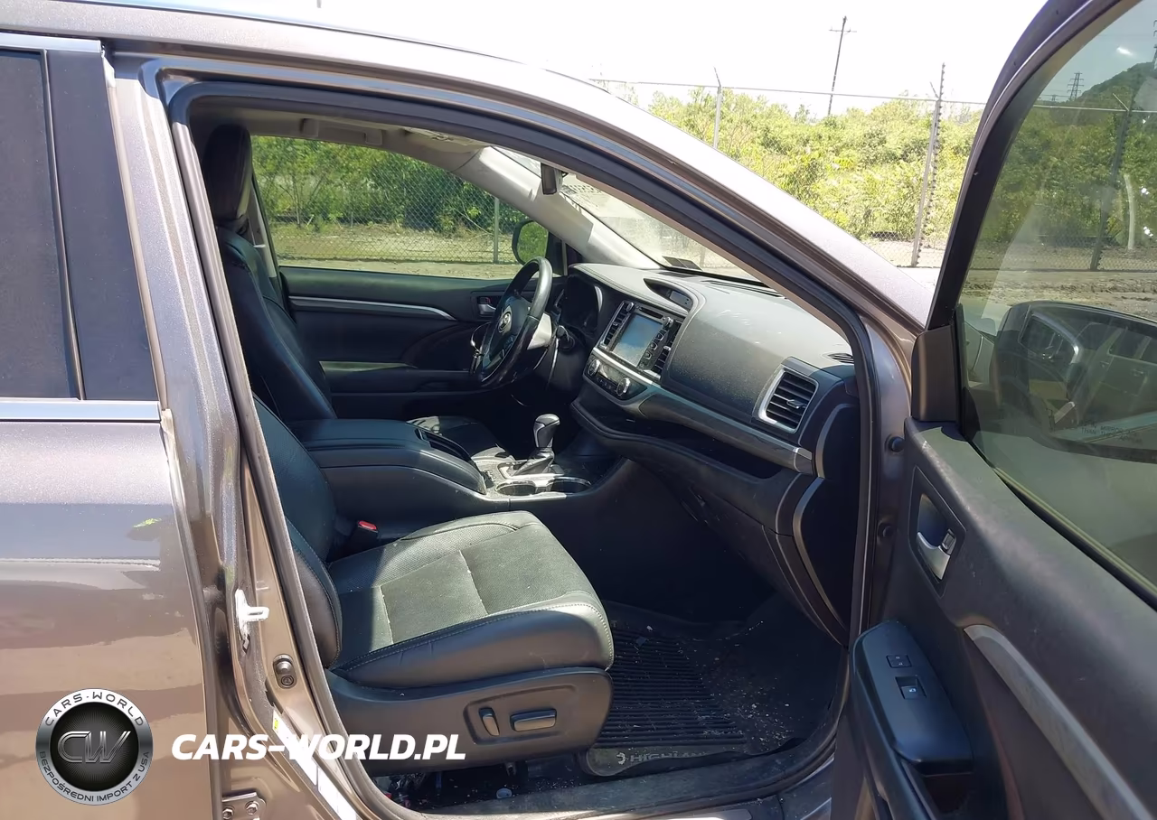 2017 Toyota Highlander Limited VIN:5TDDZRFH2HS416147 - 5