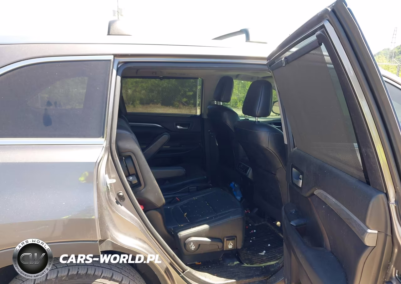 2017 Toyota Highlander Limited VIN:5TDDZRFH2HS416147 - 8
