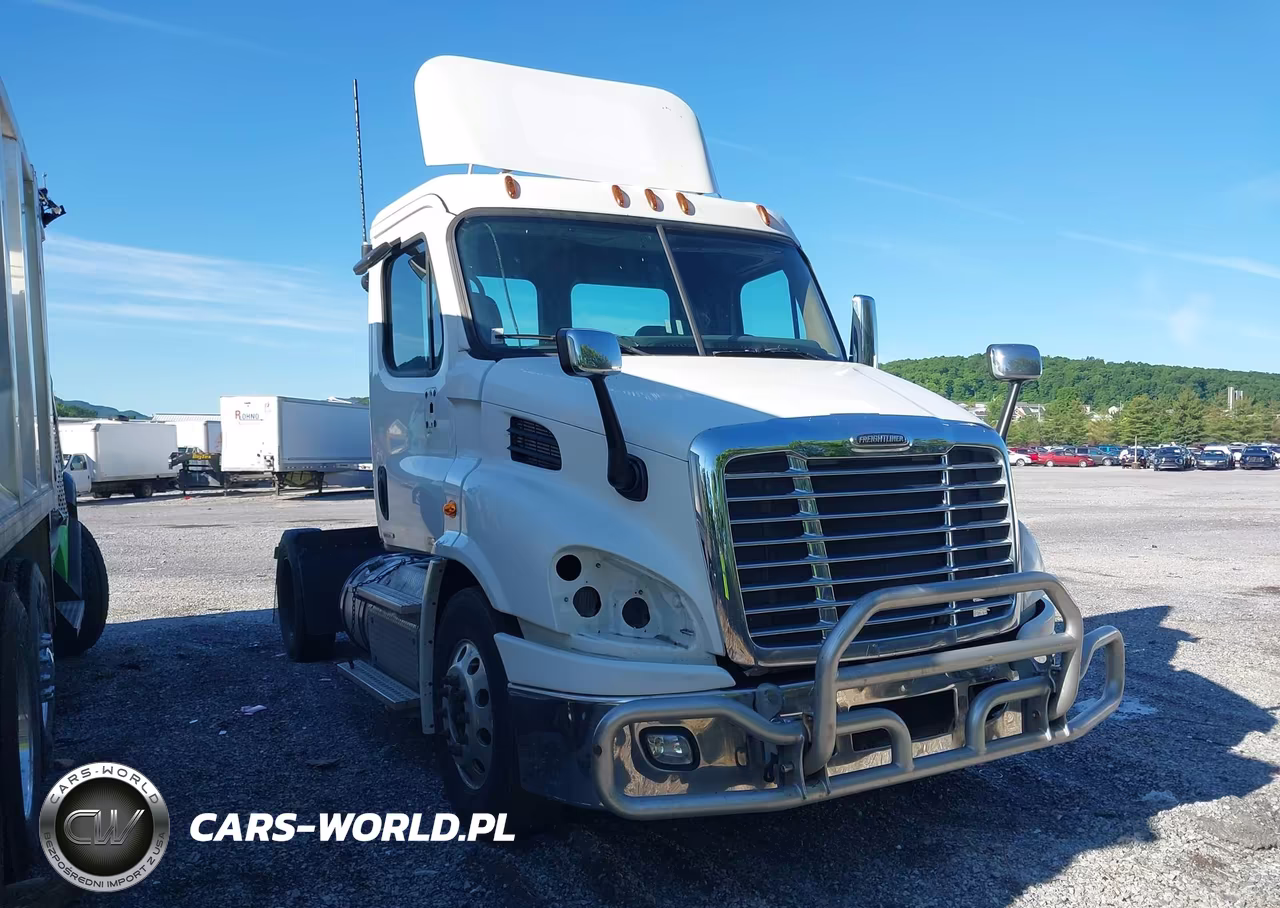 2012 Freightliner Cascadia 113 VIN:1FUBGADV9CSBS4949 - 11