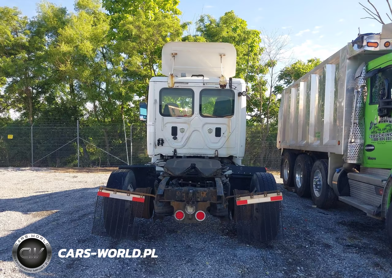 2012 Freightliner Cascadia 113 VIN:1FUBGADV9CSBS4949 - 16