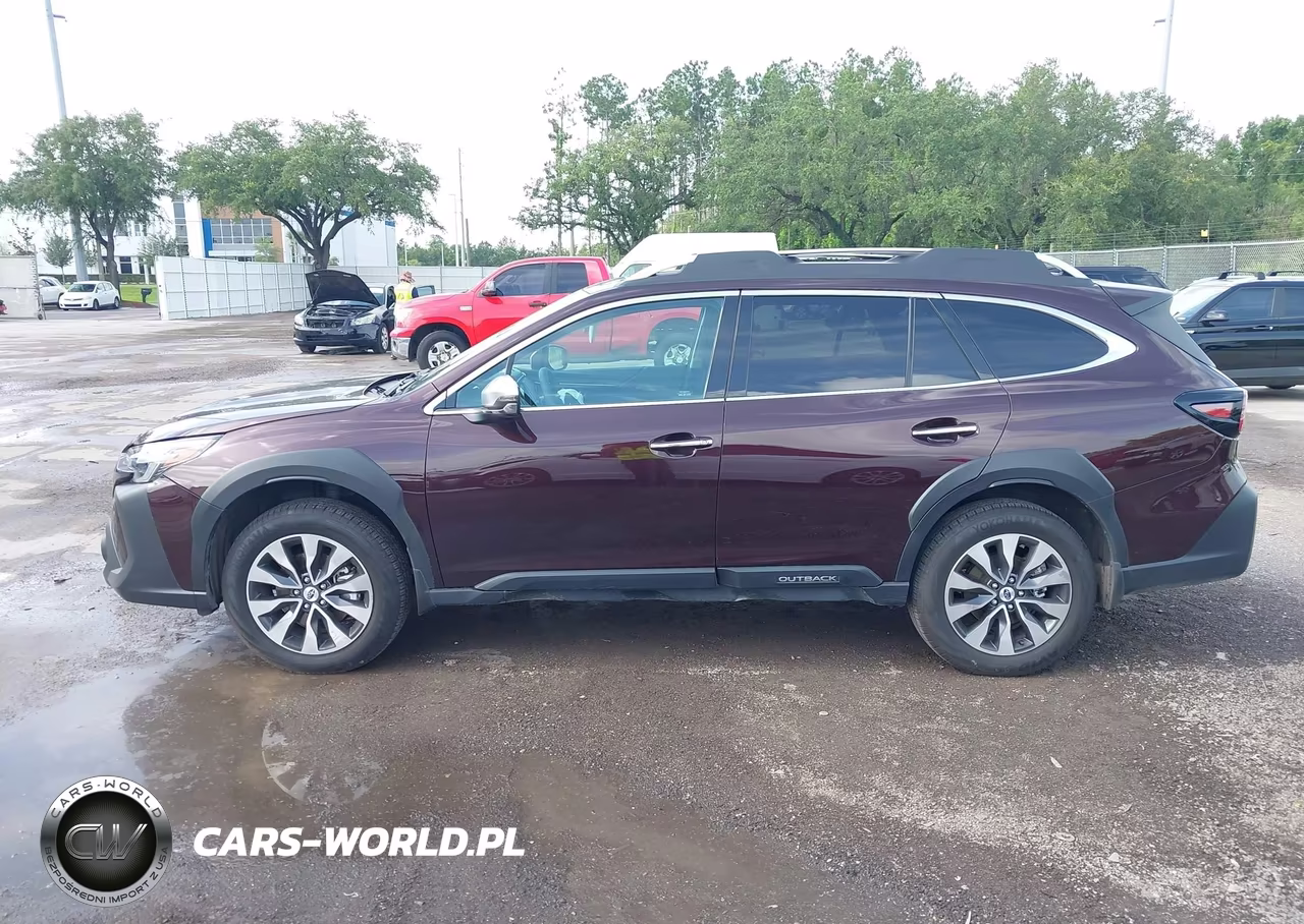 2025 Subaru Outback Touring VIN:4S4BTAPC0S3156977 - 14