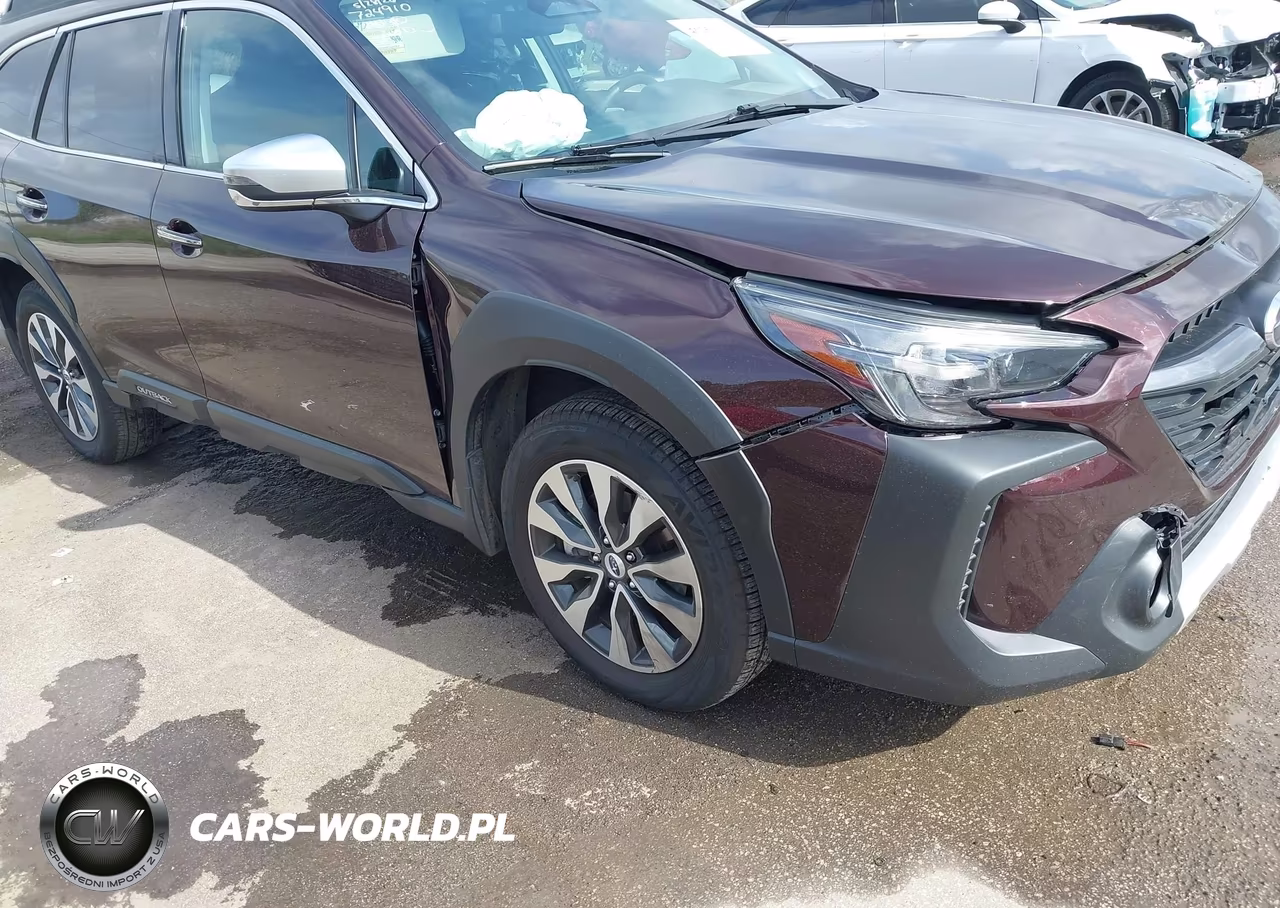 2025 Subaru Outback Touring VIN:4S4BTAPC0S3156977 - 17