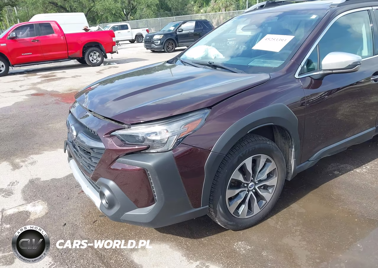 2025 Subaru Outback Touring VIN:4S4BTAPC0S3156977 - 18