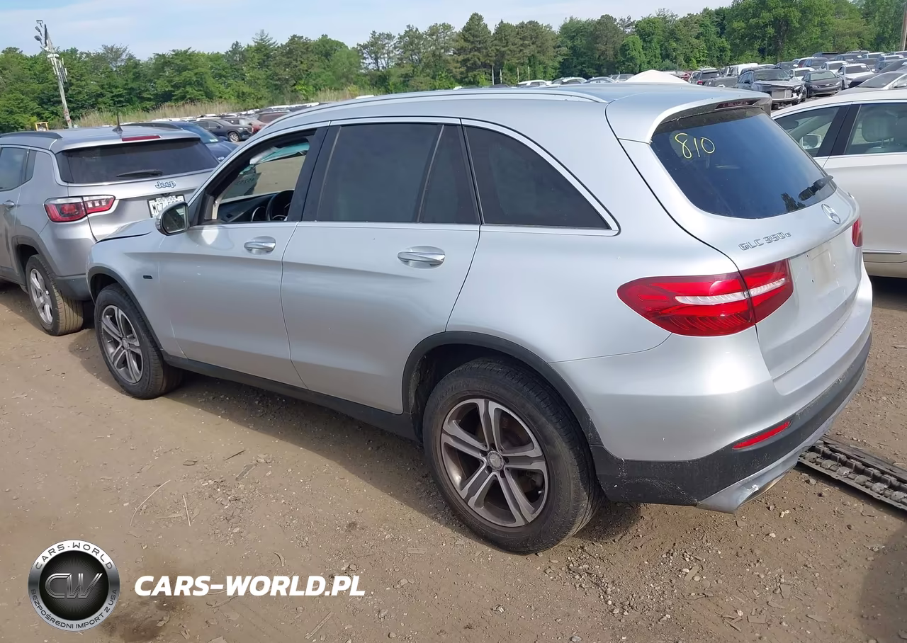 2019 Mercedes-Benz Glc 350E 4Matic VIN:WDC0G5EB1KF593901 - 3