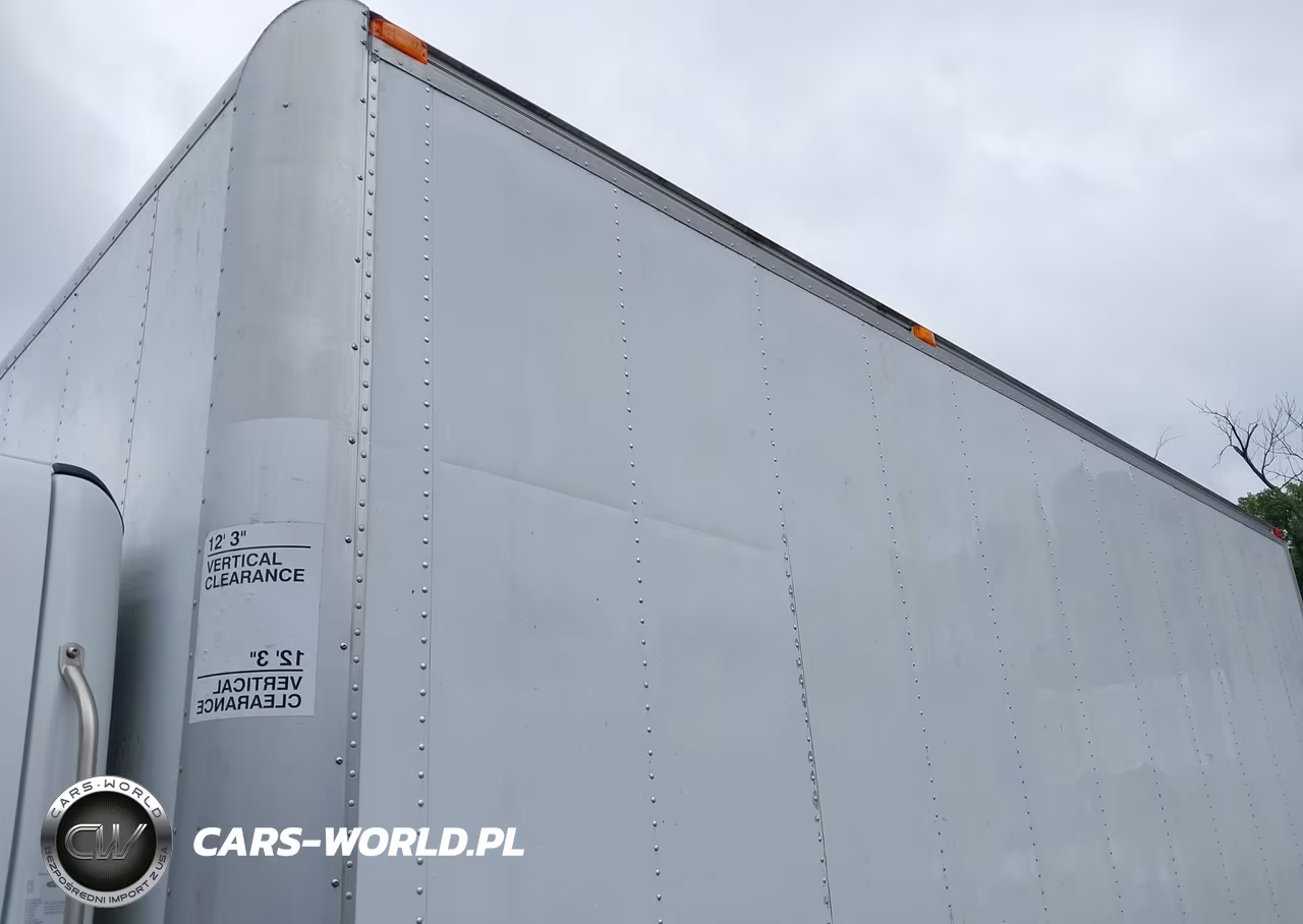 2019 Freightliner M2 106 VIN:1FVACXFC4KHKK4533 - 11