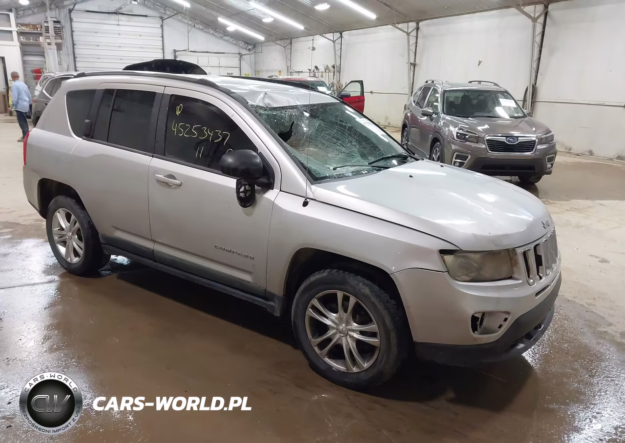2011 Jeep Compass – zdjęcie 1 z 17