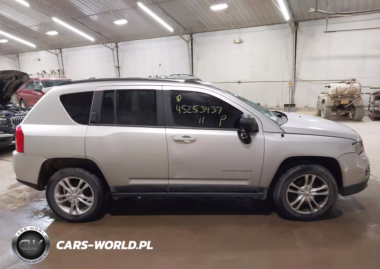 2011 Jeep Compass VIN:1J4NF1FB4BD197165 - 14
