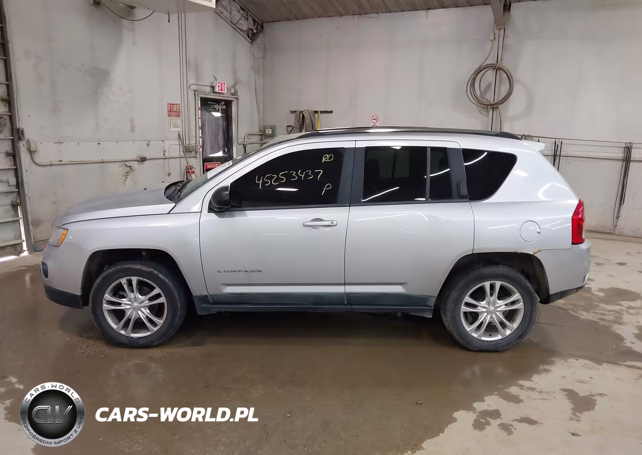 2011 Jeep Compass VIN:1J4NF1FB4BD197165 - 15