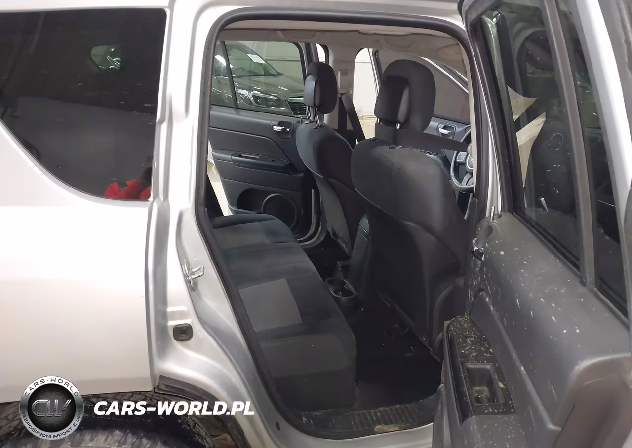 2011 Jeep Compass VIN:1J4NF1FB4BD197165 - 8