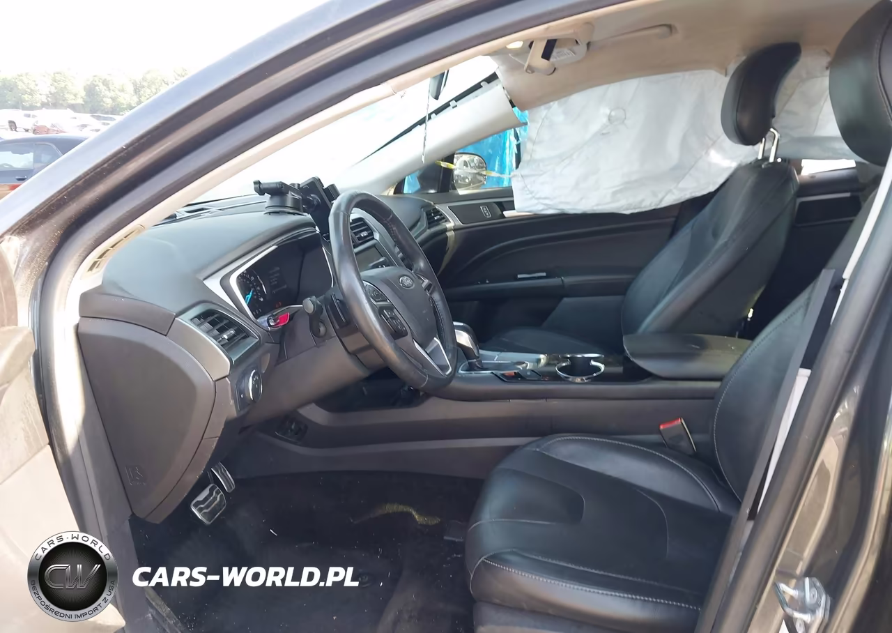 2015 Ford Fusion Titanium VIN:3FA6P0K97FR162482 - 5