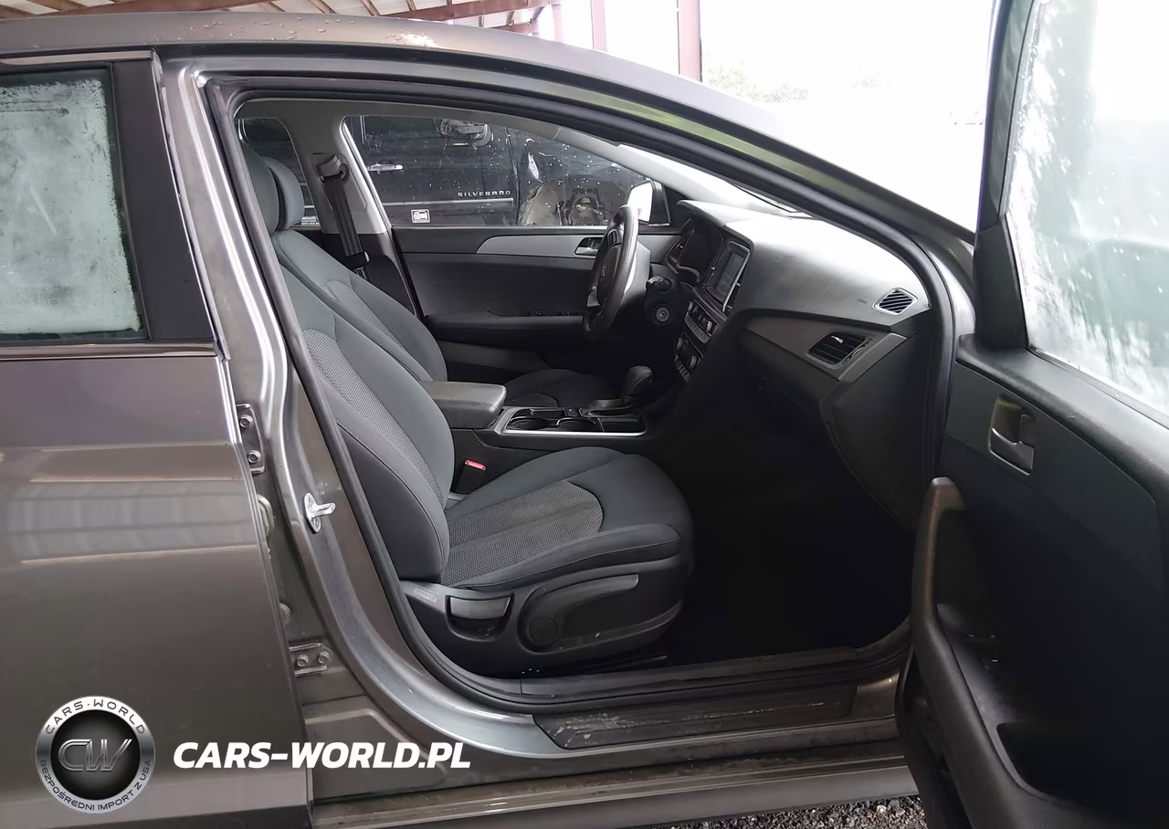2019 Hyundai Sonata Se VIN:5NPE24AF3KH743610 - 5