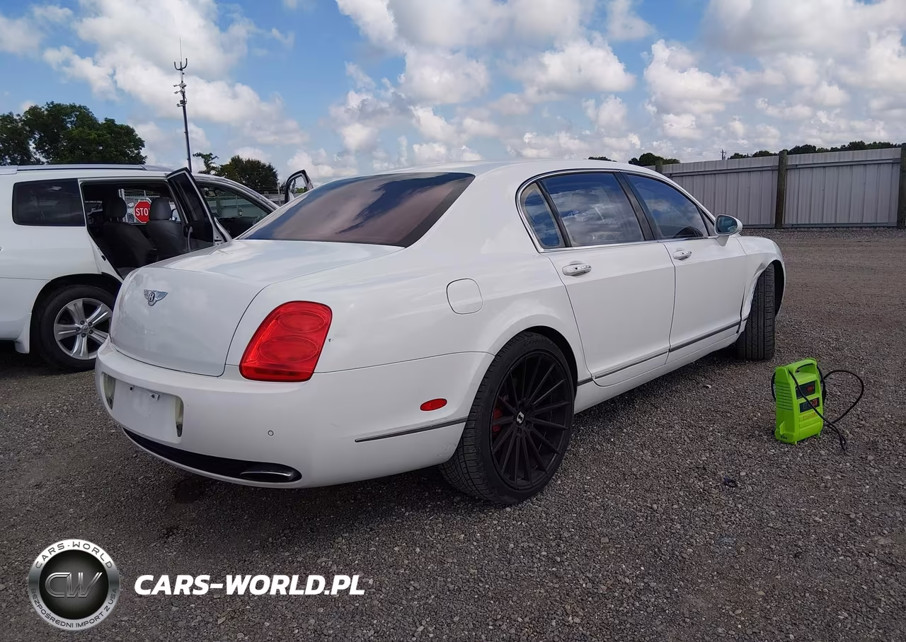 2006 Bentley Continental Flying Spur VIN:SCBBR53W96C038235 - 4
