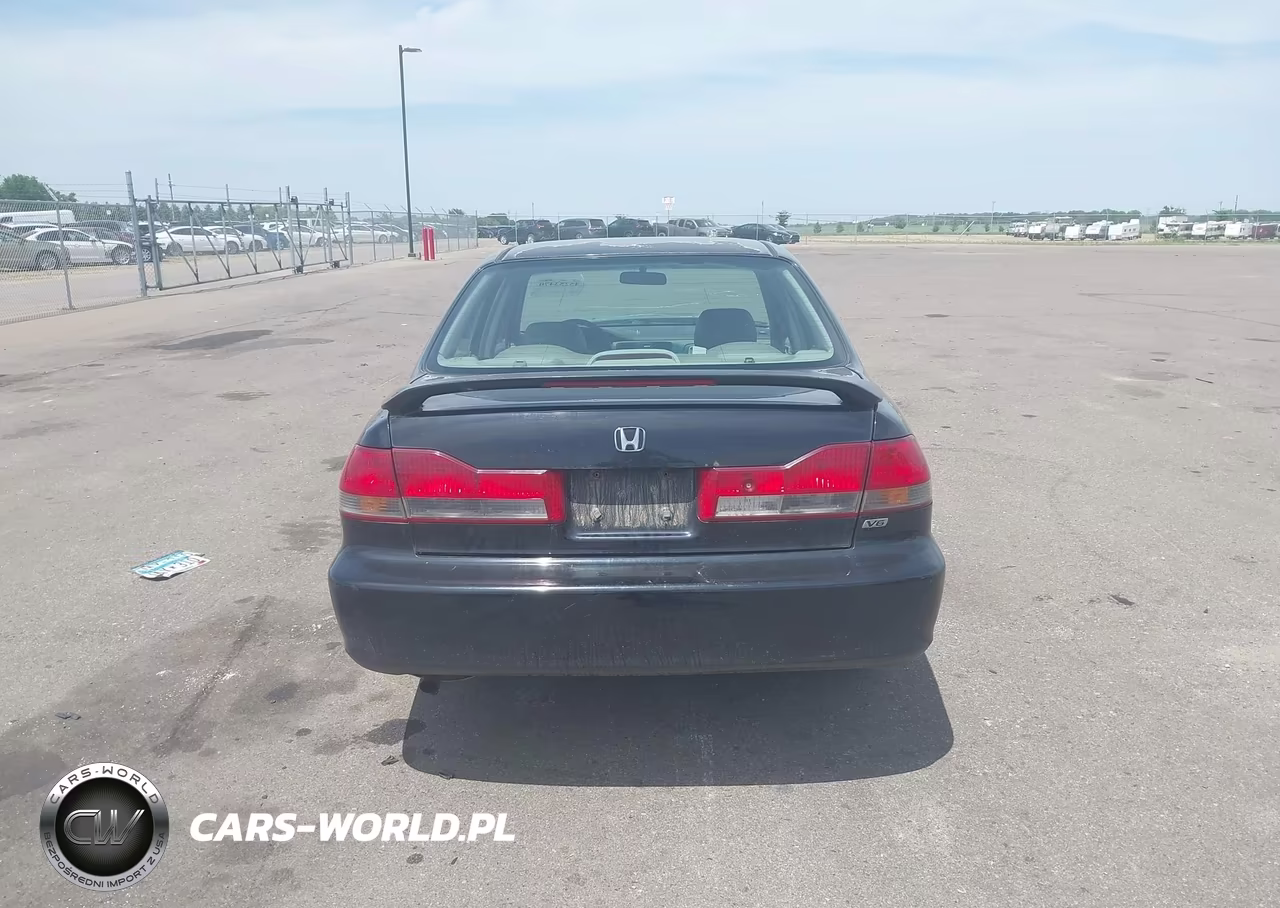 2002 Honda Accord 3.0 Ex VIN:1HGCG16572A083913 - 16