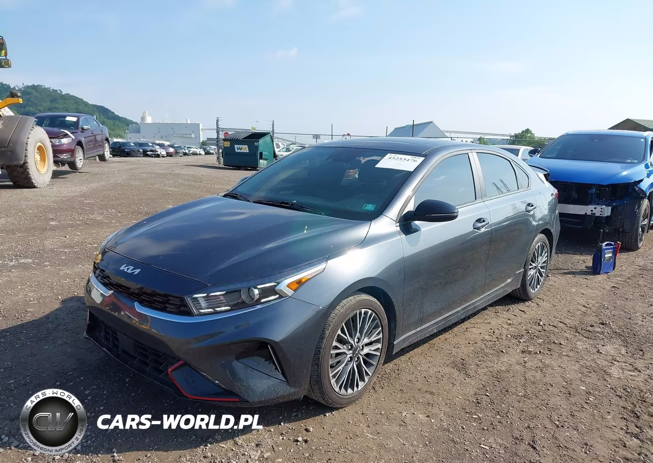 2024 Kia Forte Gt-Line VIN:3KPF54AD8RE811733 - 2