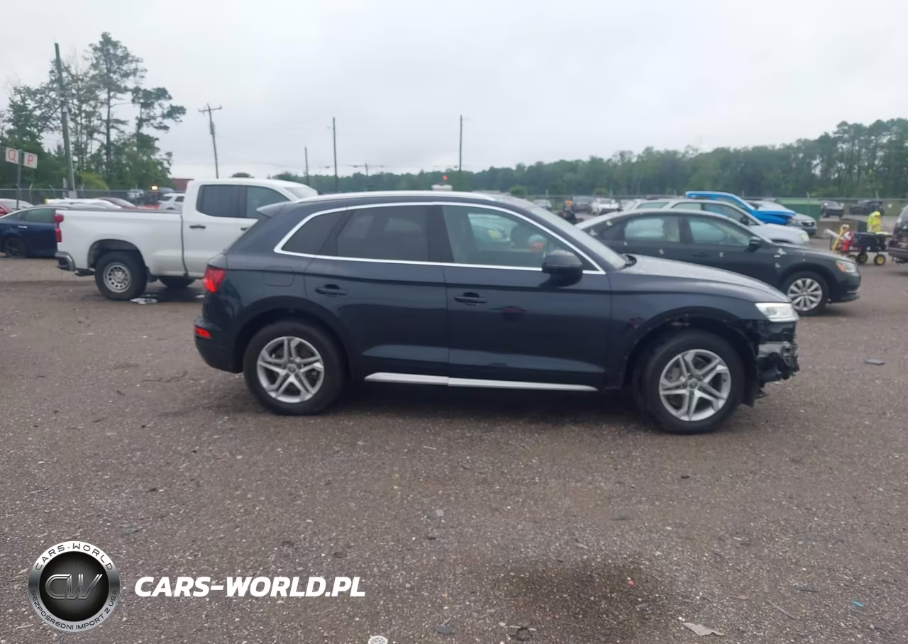 2019 Audi Q5 45 Premium VIN:WA1ANAFY4K2060468 - 14