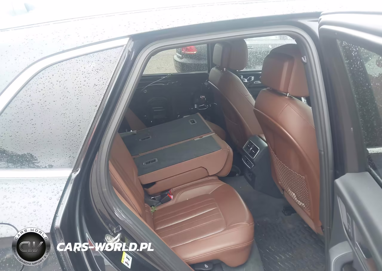 2019 Audi Q5 45 Premium VIN:WA1ANAFY4K2060468 - 8