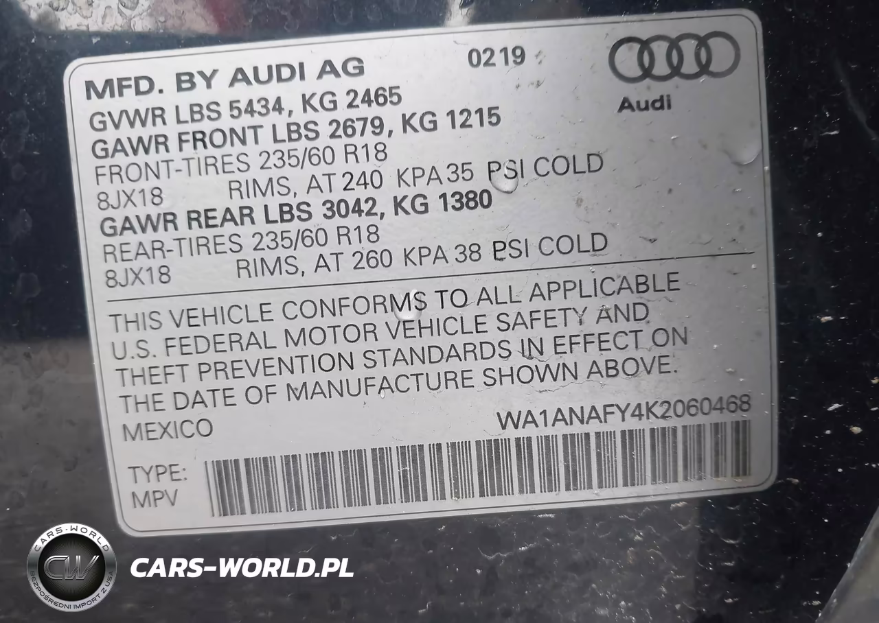 2019 Audi Q5 45 Premium VIN:WA1ANAFY4K2060468 - 9