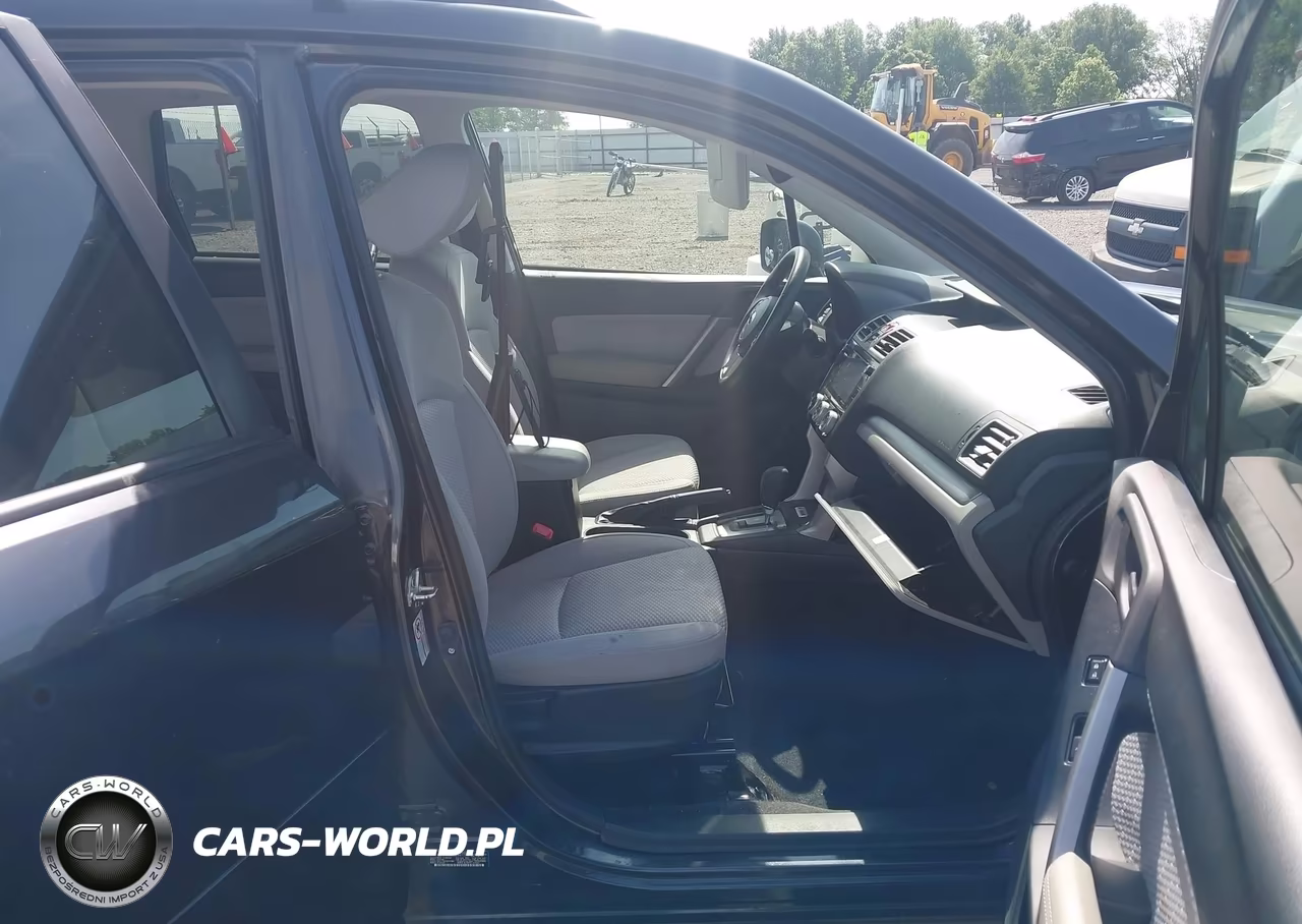 2017 Subaru Forester 2.5I Premium VIN:JF2SJAEC6HH477934 - 5