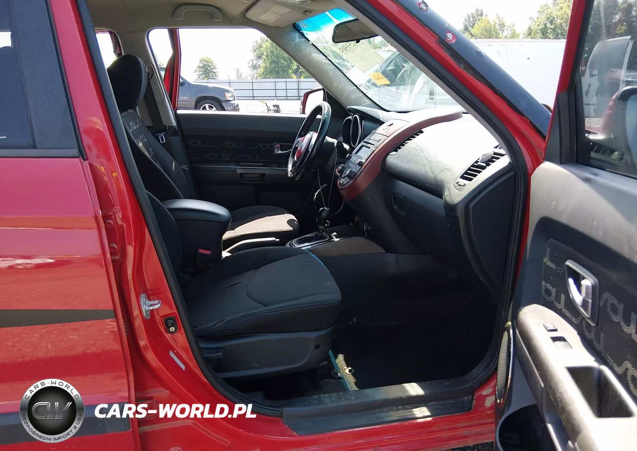 2012 Kia Soul + VIN:KNDJT2A63C7467483 - 5