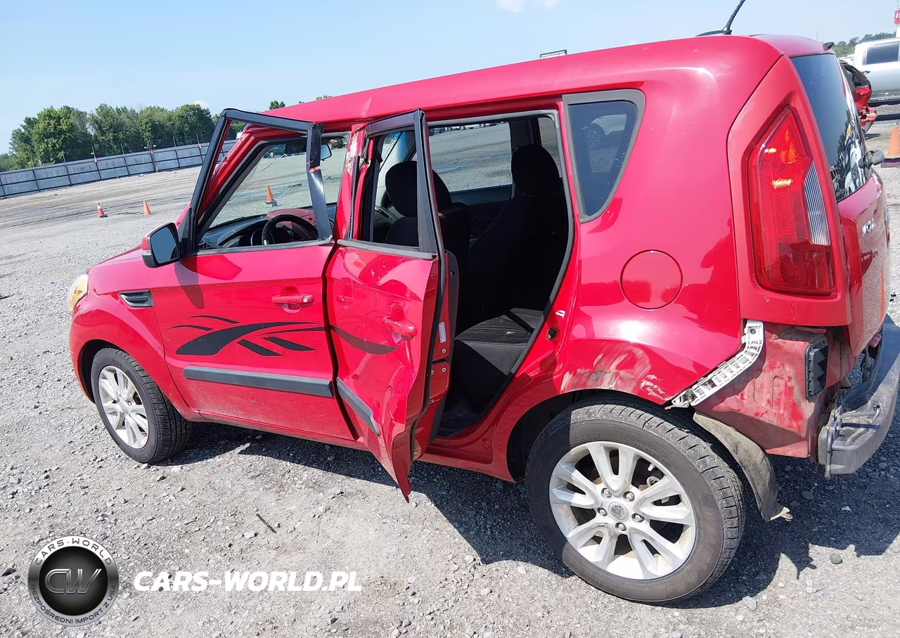 2012 Kia Soul + VIN:KNDJT2A63C7467483 - 6