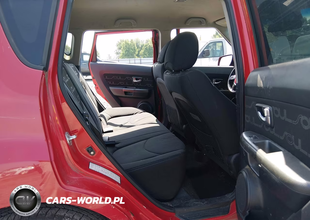 2012 Kia Soul + VIN:KNDJT2A63C7467483 - 8