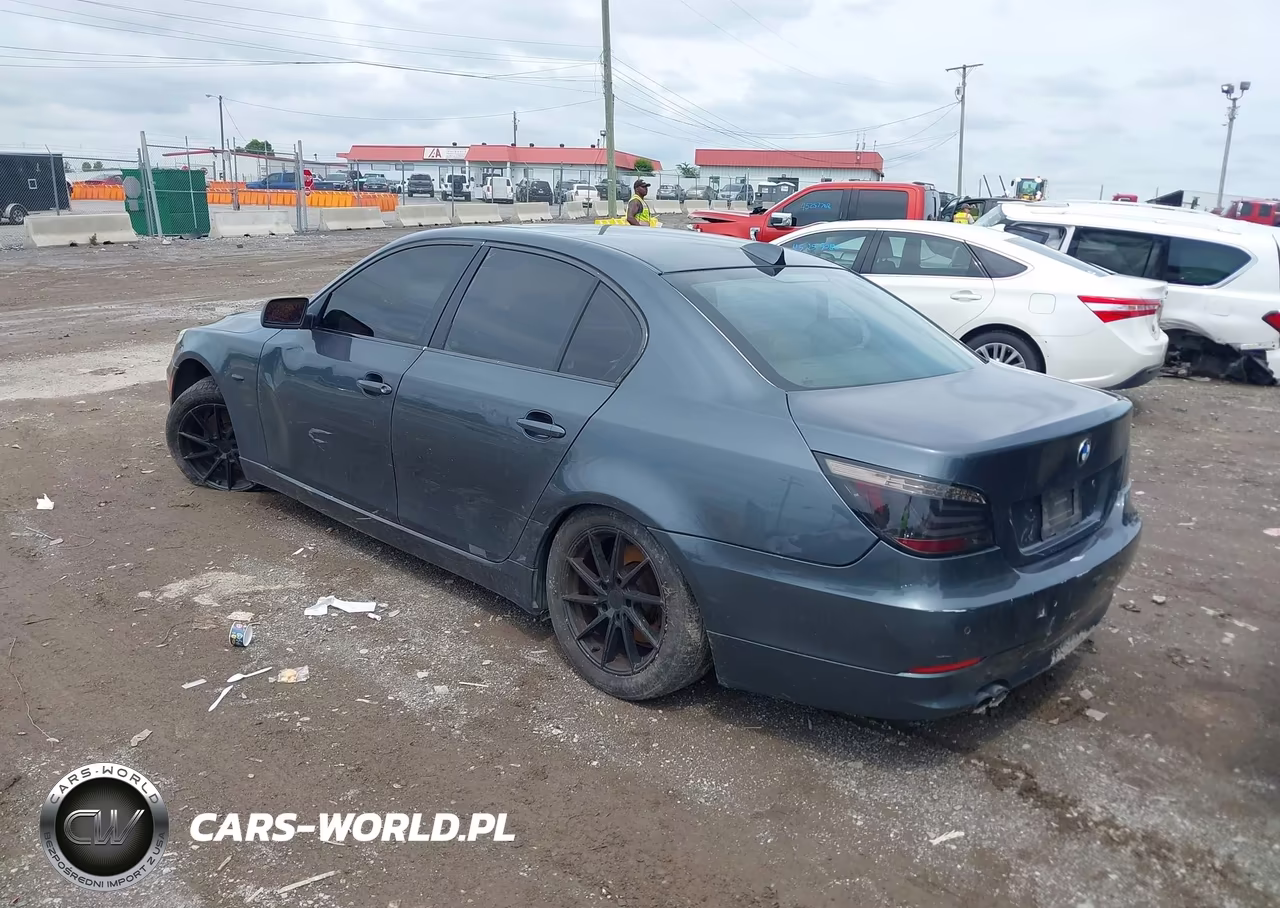 2008 BMW 528Xi VIN:WBANV13568CZ56501 - 3