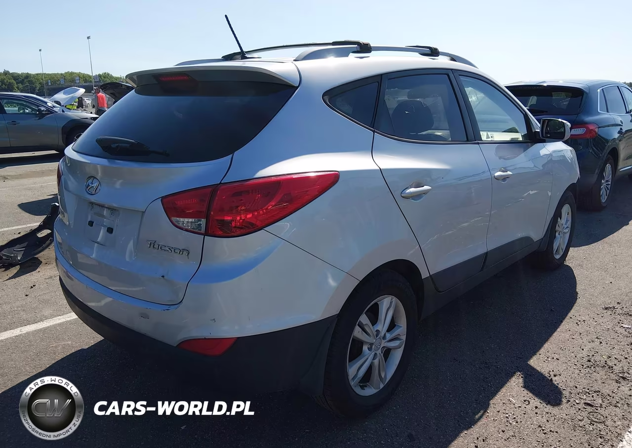 2013 Hyundai Tucson Gls VIN:KM8JU3AC0DU546973 - 4