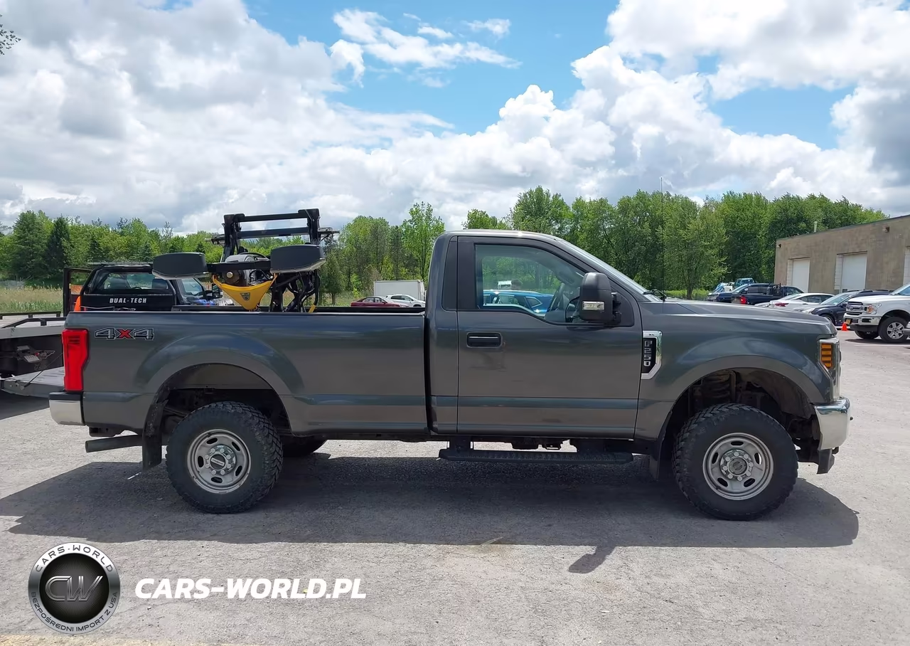 2019 Ford F-250 Xl VIN:1FTBF2B67KED43740 - 14