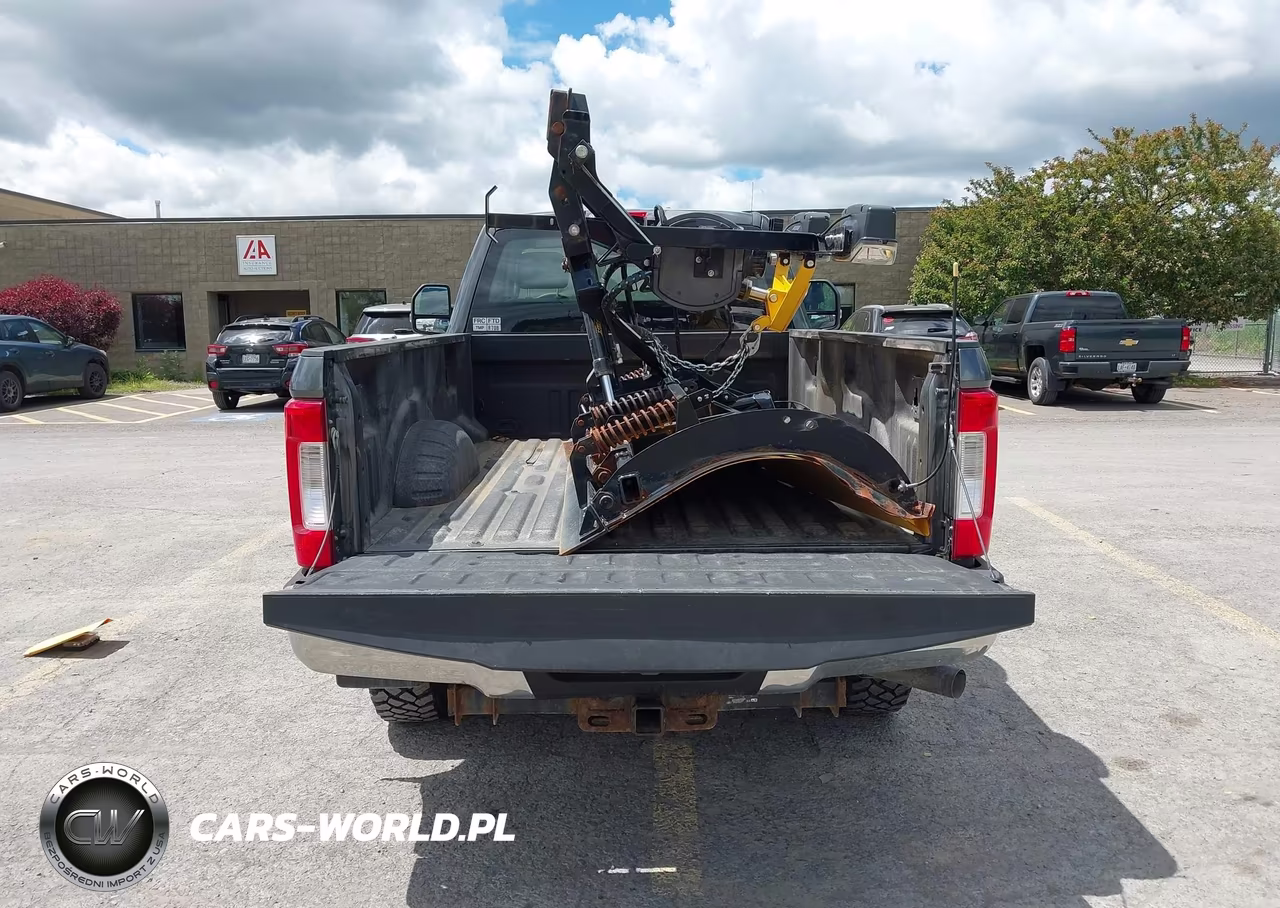 2019 Ford F-250 Xl VIN:1FTBF2B67KED43740 - 17