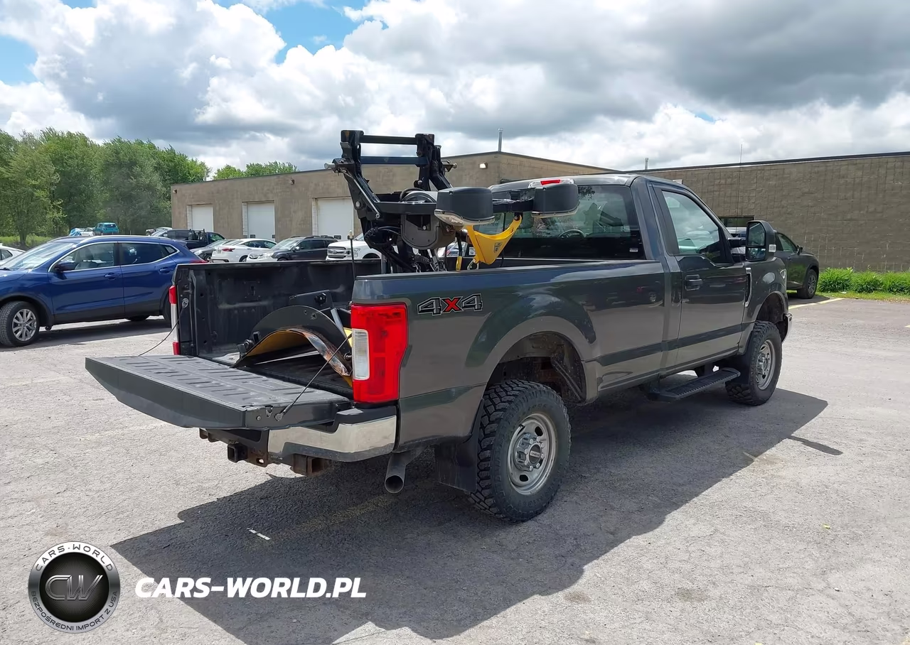 2019 Ford F-250 Xl VIN:1FTBF2B67KED43740 - 4