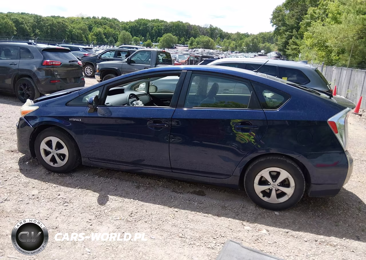 2012 Toyota Prius Two VIN:JTDKN3DU6C1591264 - 14