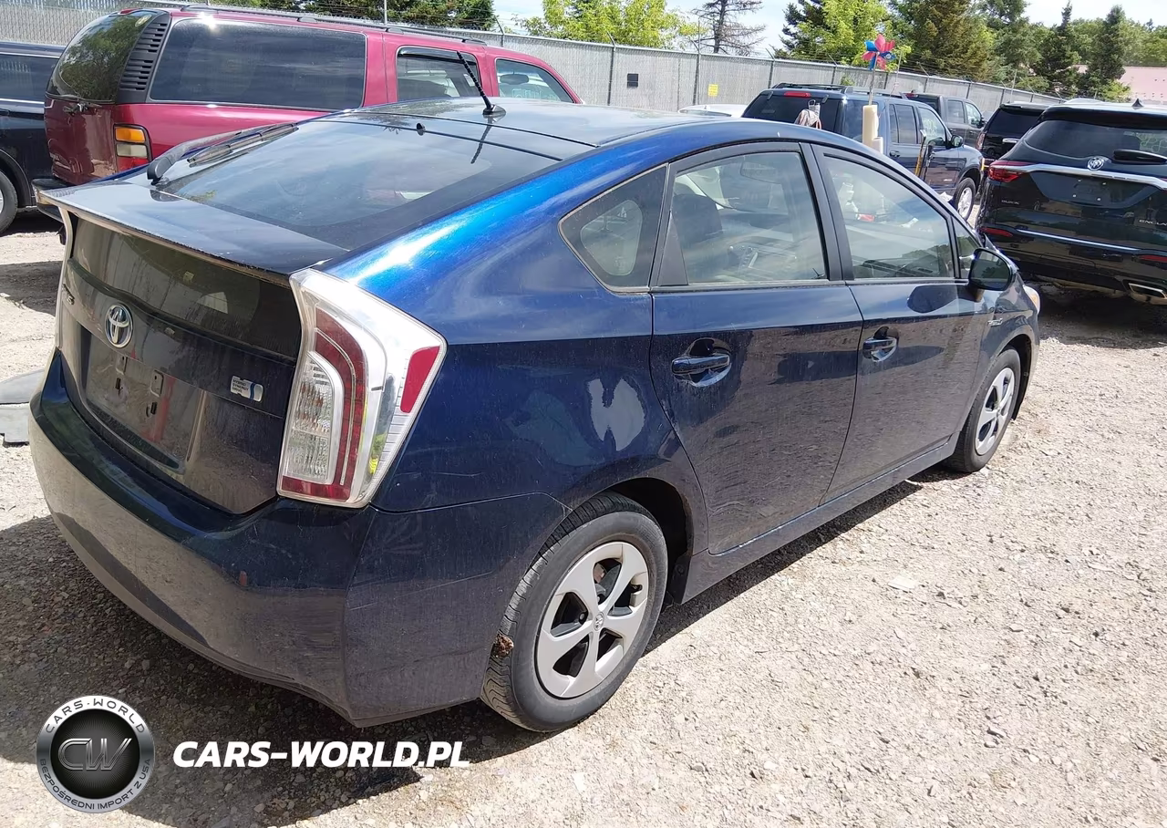 2012 Toyota Prius Two VIN:JTDKN3DU6C1591264 - 4