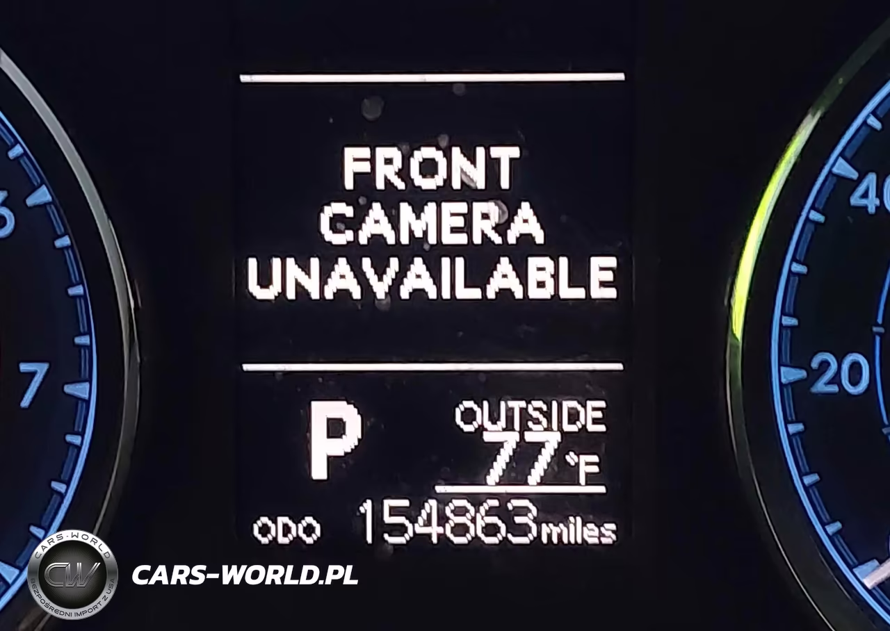 2018 Toyota Corolla Le VIN:5YFBURHE8JP820478 - 15