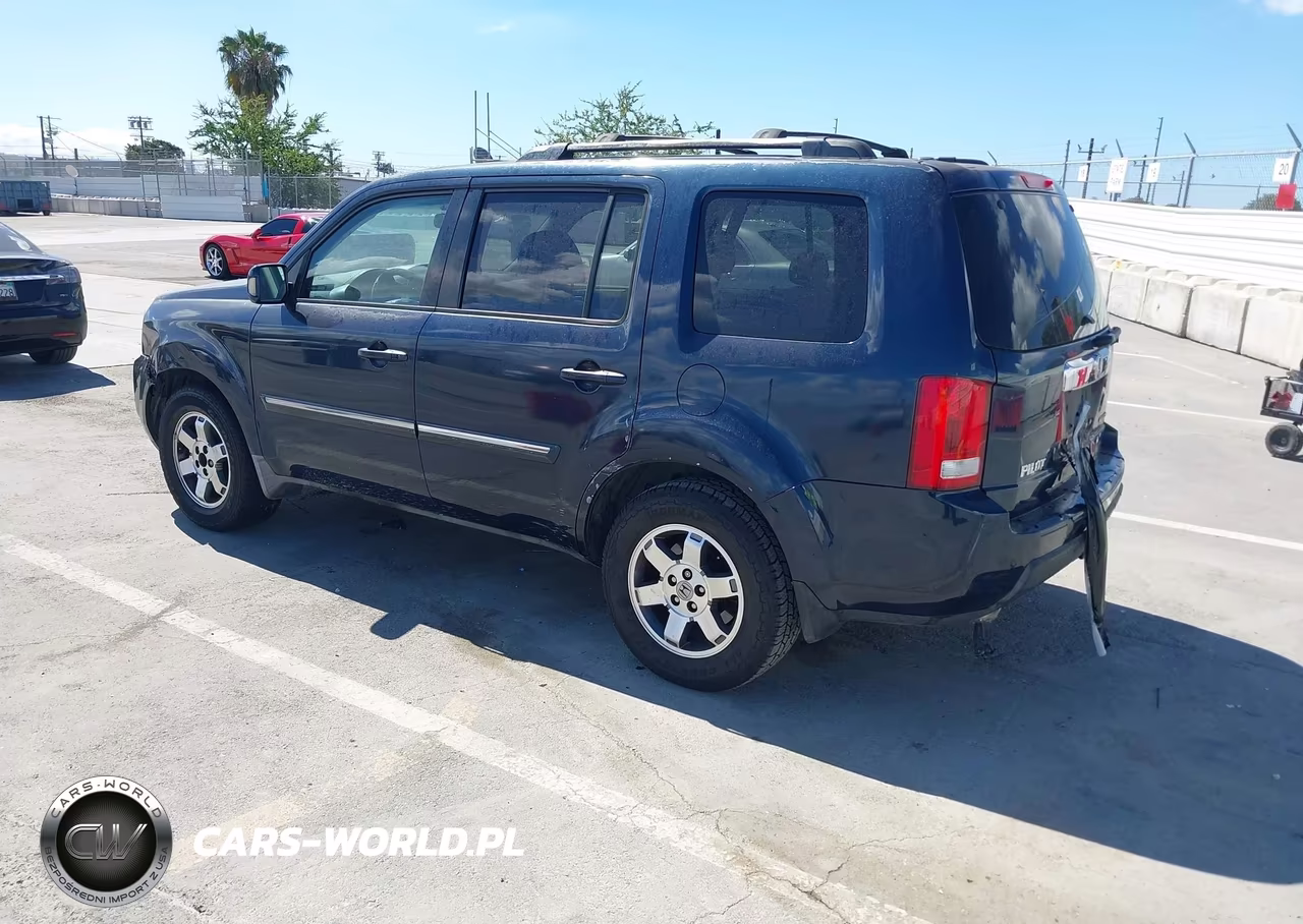 2009 Honda Pilot Touring VIN:5FNYF38979B004924 - 3