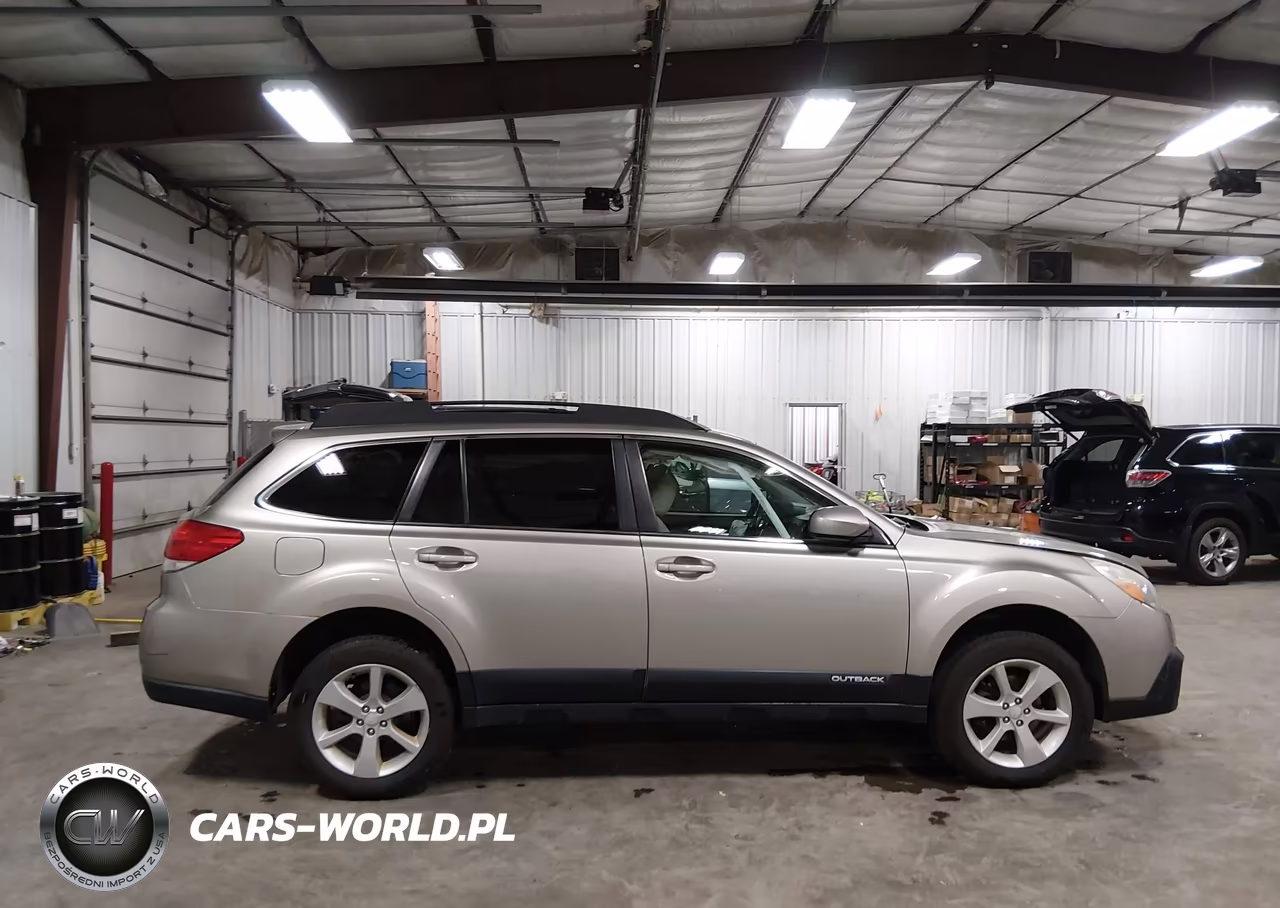 2014 Subaru Outback 2.5I Premium VIN:4S4BRBCC1E3258450 - 14