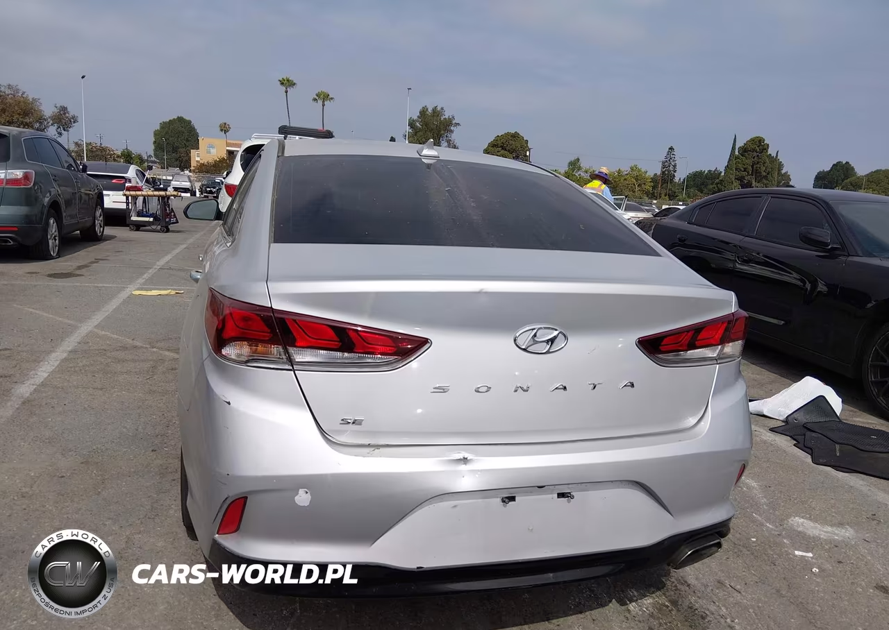 2018 Hyundai Sonata Se VIN:5NPE24AF0JH689844 - 15