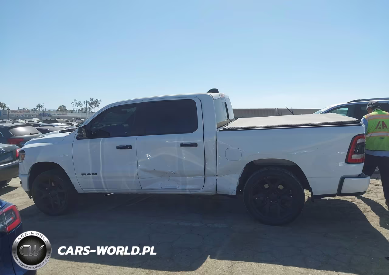 2023 Ram 1500 Laramie 4X4 5'7 Box VIN:1C6SRFJTXPN668581 - 14