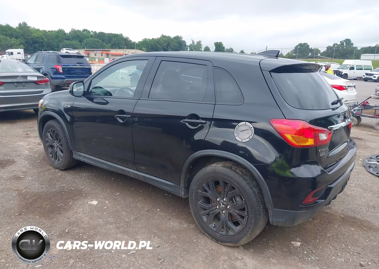 2019 Mitsubishi Outlander Sport 2.0 Le VIN:JA4AP3AU6KU010461 - 3